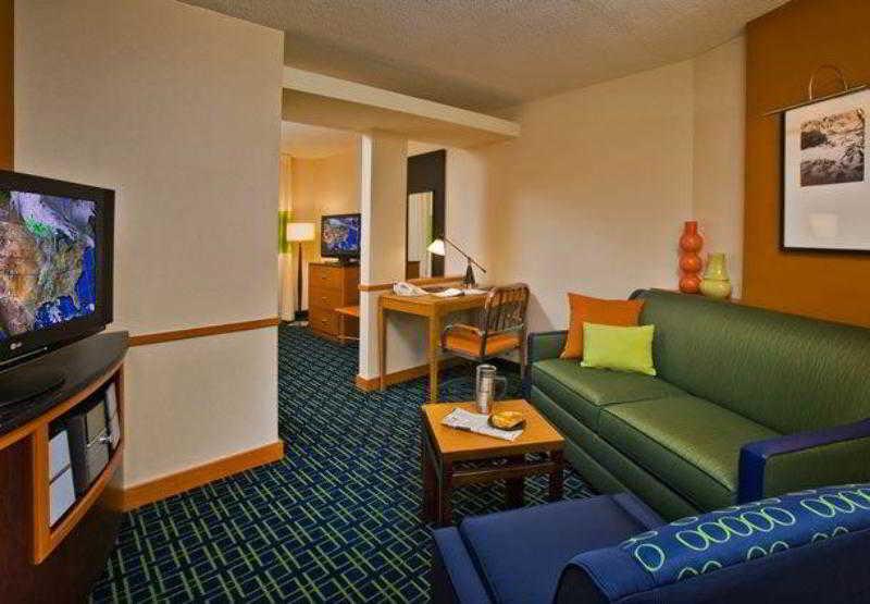 Fairfield Inn And Suites New Buffalo Extérieur photo