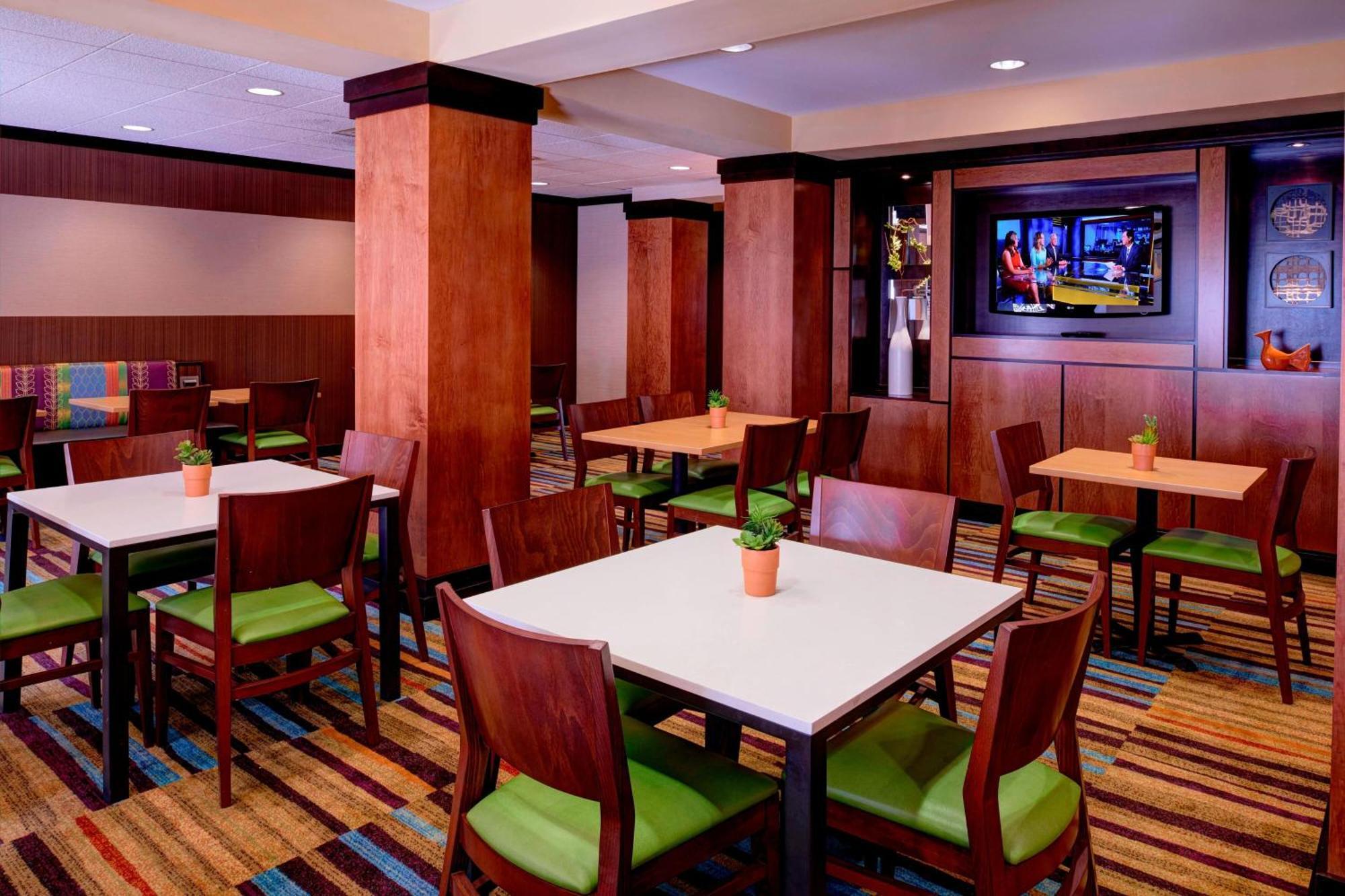 Fairfield Inn And Suites New Buffalo Extérieur photo
